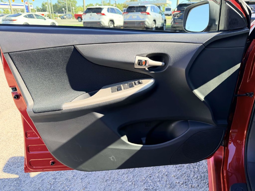 Used 2012 Toyota Corolla S FWD image 16