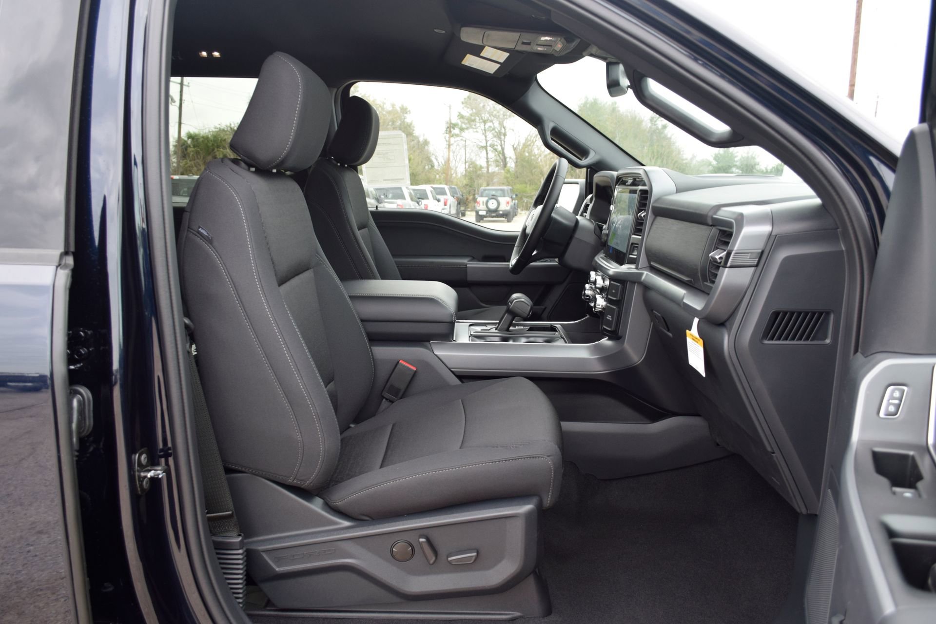 New 2026 Ford F150 XLT w/ Equipment Group 302A MID image 23