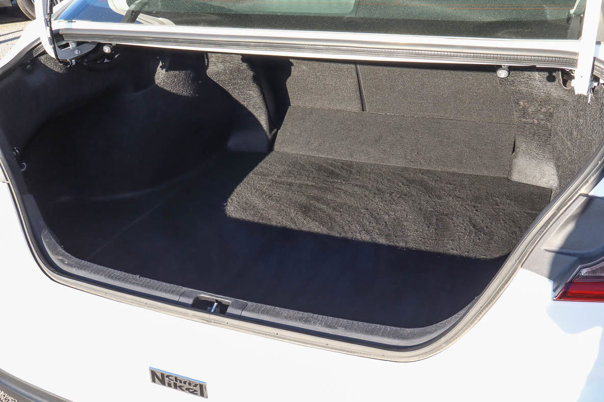 Used 2025 Toyota Camry LE FWD image 9