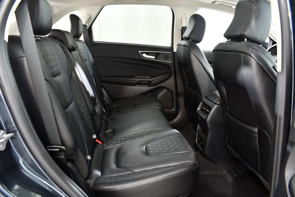 Used 2024 Ford Edge Titanium w/ Equipment Group 301A AWD/4WD image 19