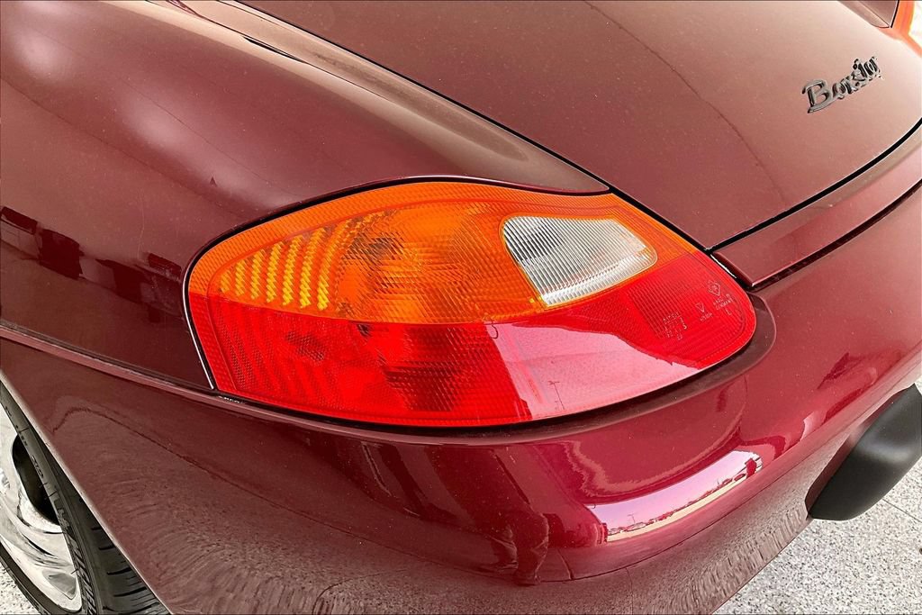 Used 2000 Porsche Boxster RWD image 33
