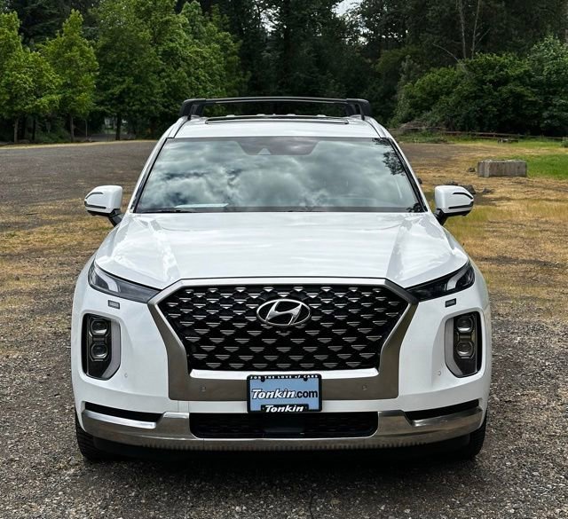 Used 2022 Hyundai Palisade Calligraphy w/ Cargo Package AWD/4WD image 3
