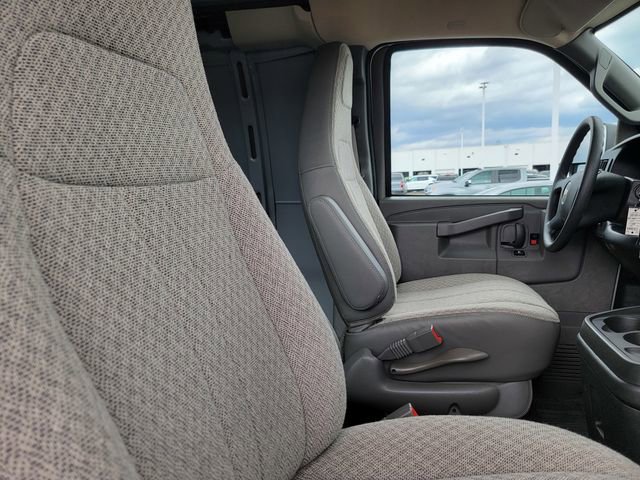 New 2026 Chevrolet Express 2500 w/ Enhanced Convenience Package RWD image 14