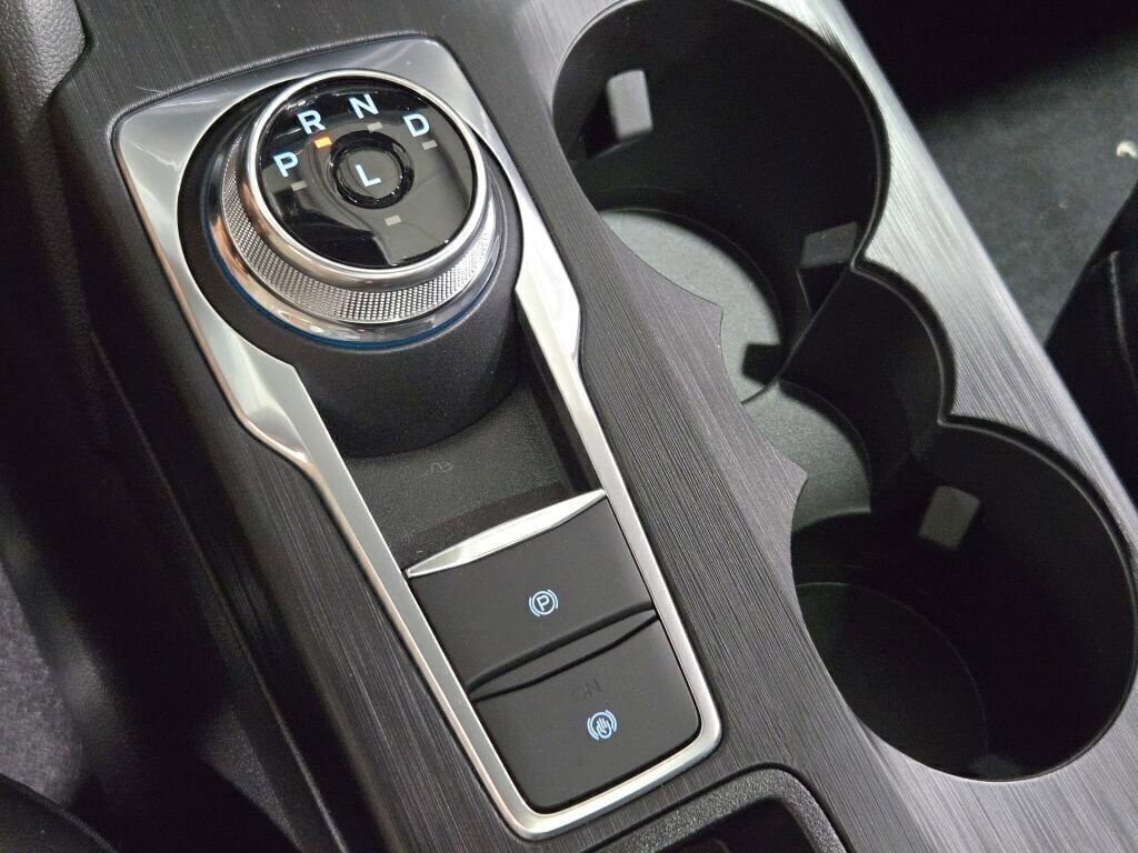 New 2025 Ford Escape ST-Line Elite w/ Tech Pack #2 image 32