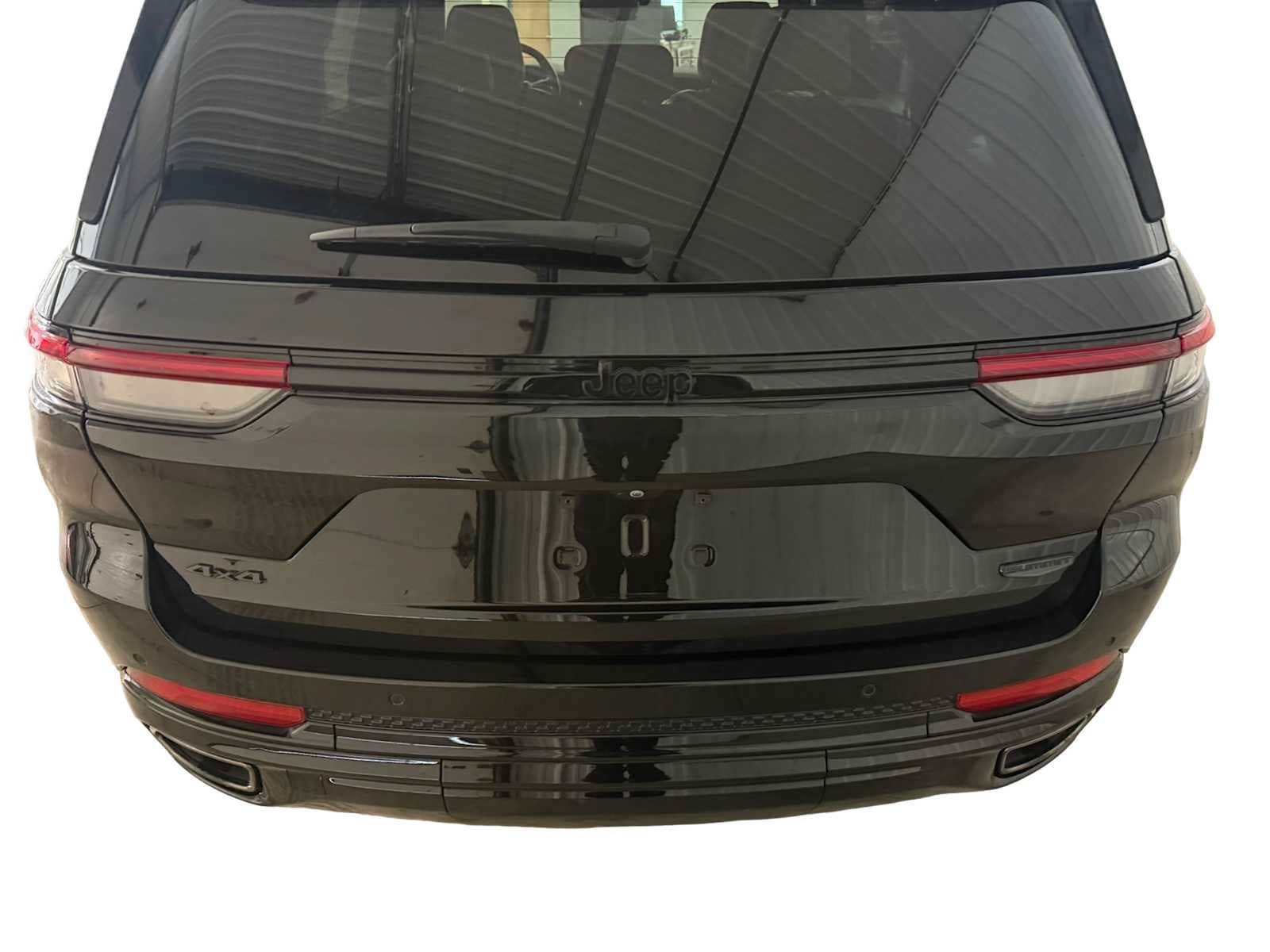 Certified 2024 Jeep Grand Cherokee Summit AWD/4WD image 16