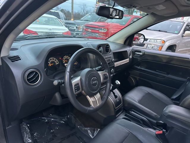 Used 2016 Jeep Compass 75th Anniversary w/ Power Value Group image 13