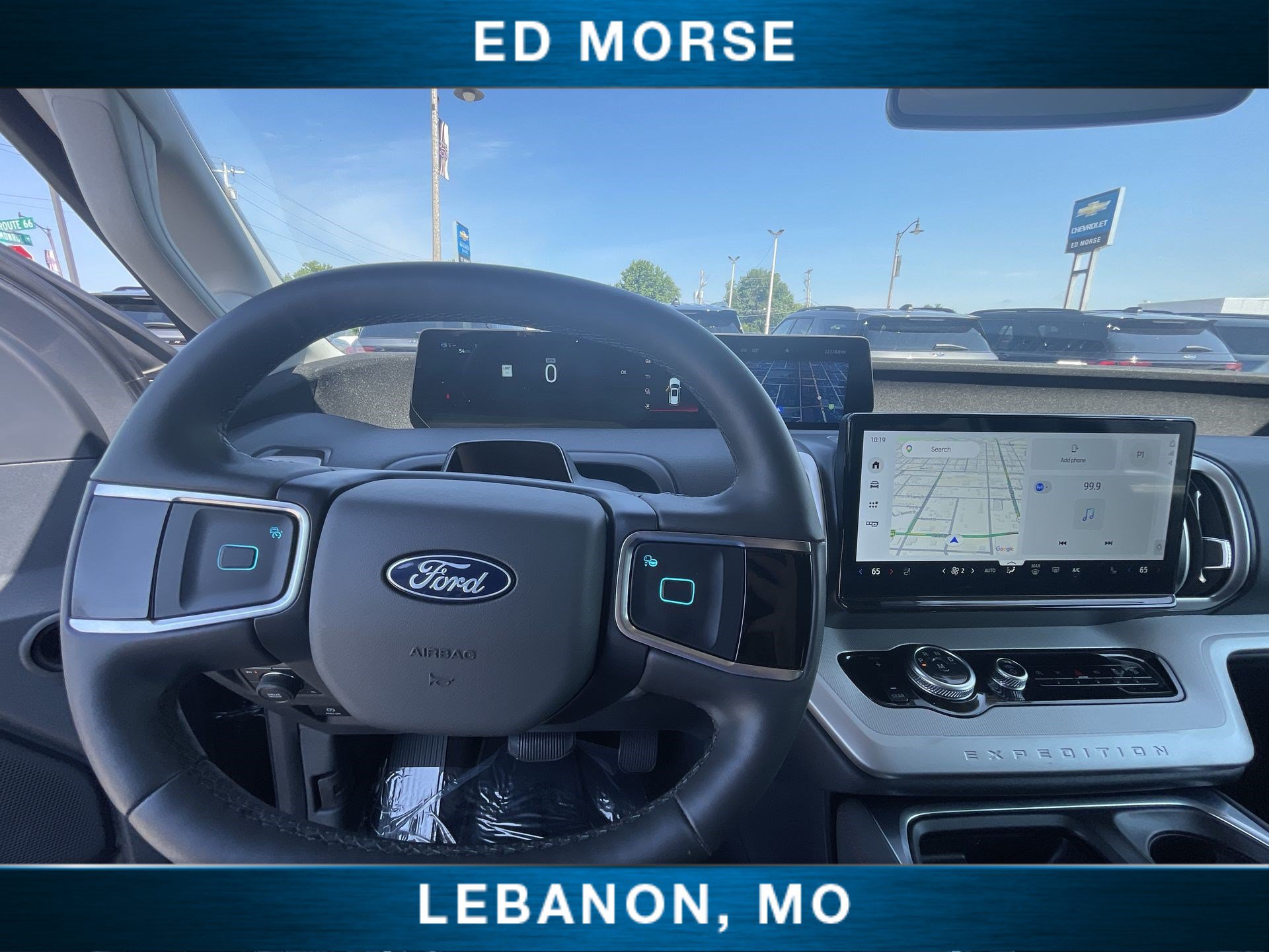 Certified 2025 Ford Expedition Active AWD/4WD image 11