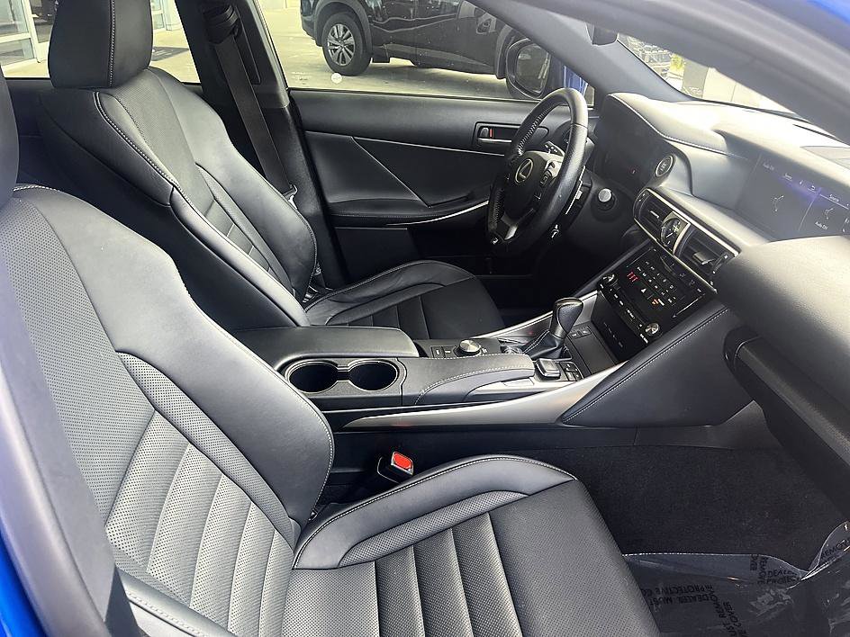Used 2018 Lexus IS 300 F Sport w/ F Sport Package image 19