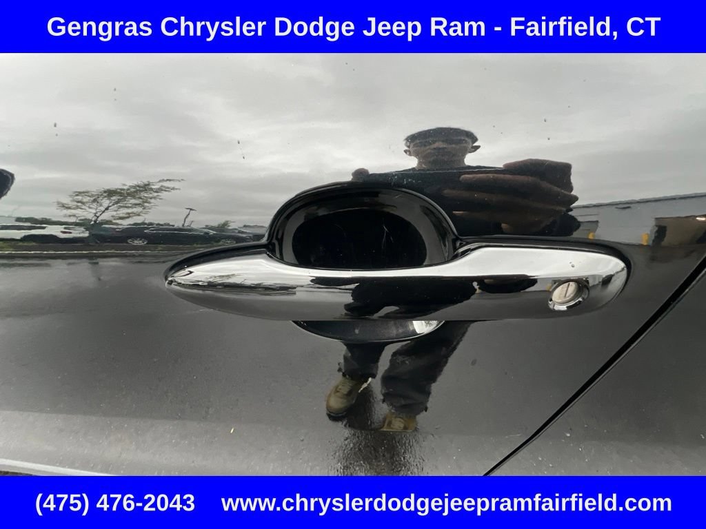 Used 2026 Toyota Corolla Cross L AWD/4WD image 35