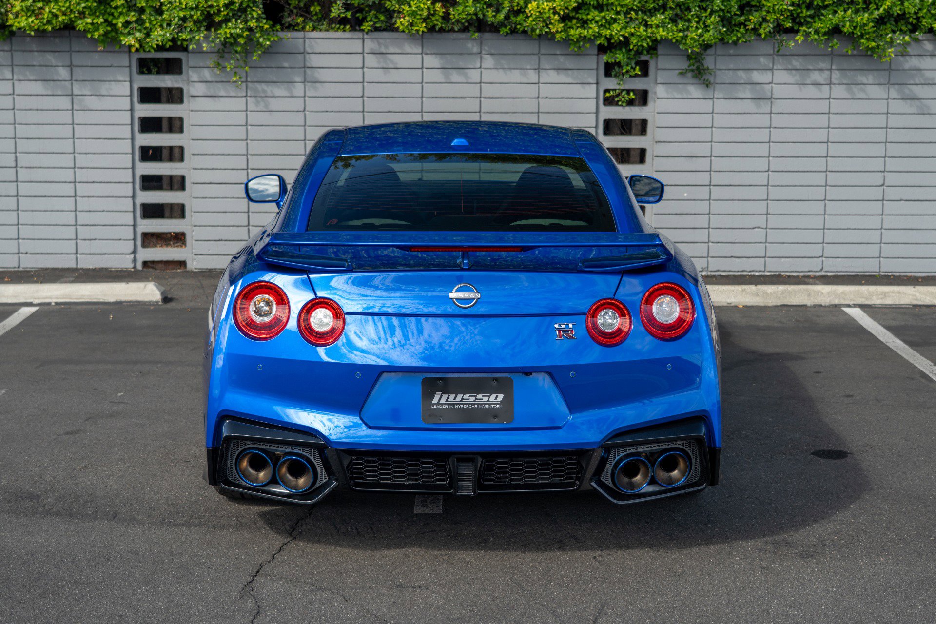 Used 2024 Nissan GT-R w/ Floor Mat Package image 4