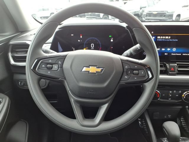 New 2026 Chevrolet TrailBlazer LT w/ Driver Confidence Package FWD image 14