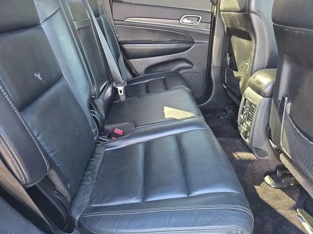 Used 2014 Jeep Grand Cherokee Limited AWD/4WD image 13