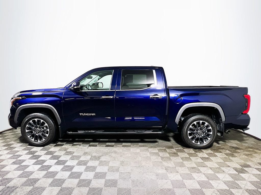 Used 2024 Toyota Tundra Limited w/ Power Package AWD/4WD image 4