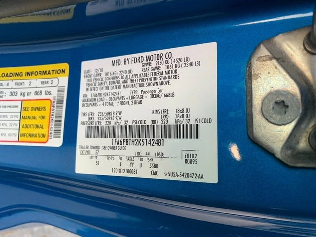 Used 2019 Ford Mustang Premium w/ Equipment Group 201A RWD image 28