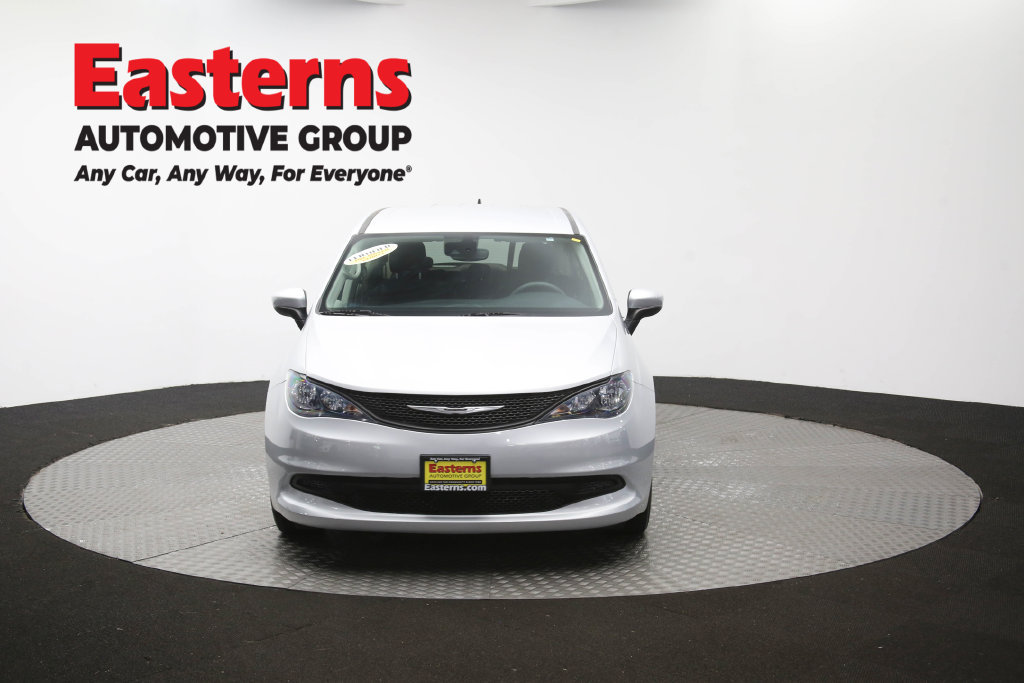 Used 2023 Chrysler Voyager LX FWD image 56