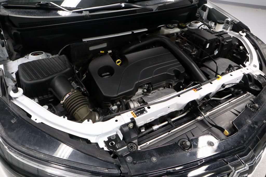 Used 2023 Chevrolet Equinox RS AWD/4WD image 15