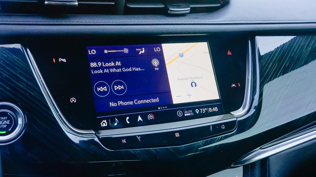 Used 2020 Cadillac XT6 Premium Luxury FWD image 17