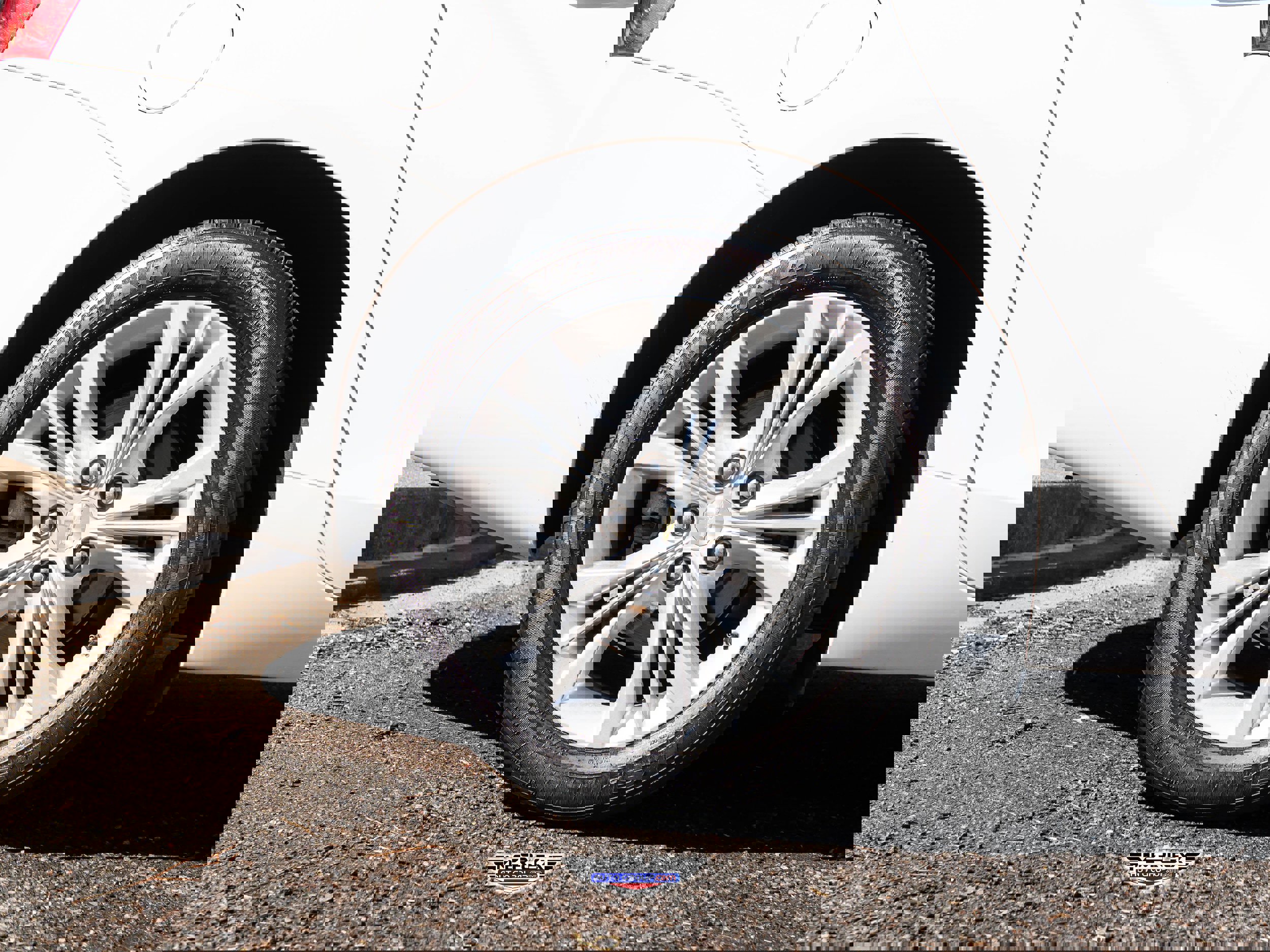 Used 2015 Chevrolet Impala LT w/ Convenience Package image 11