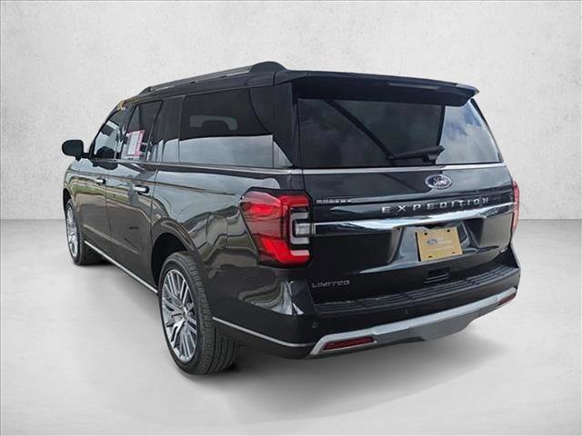 Used 2024 Ford Expedition Max Limited AWD/4WD image 3
