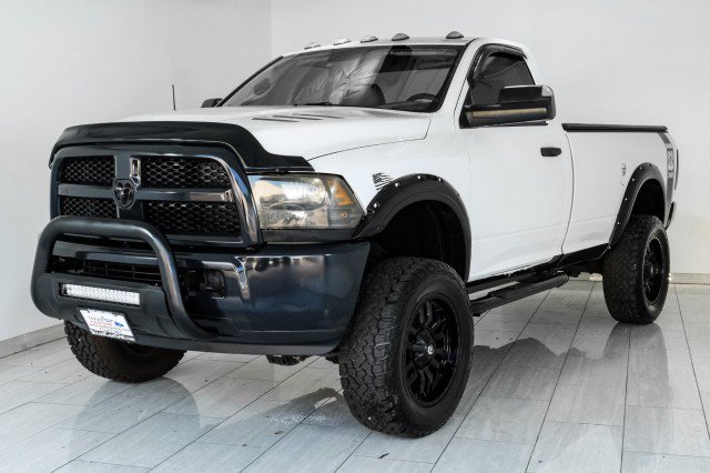 Used 2017 RAM 3500 Tradesman w/ Power & Remote Entry Group AWD/4WD image 4