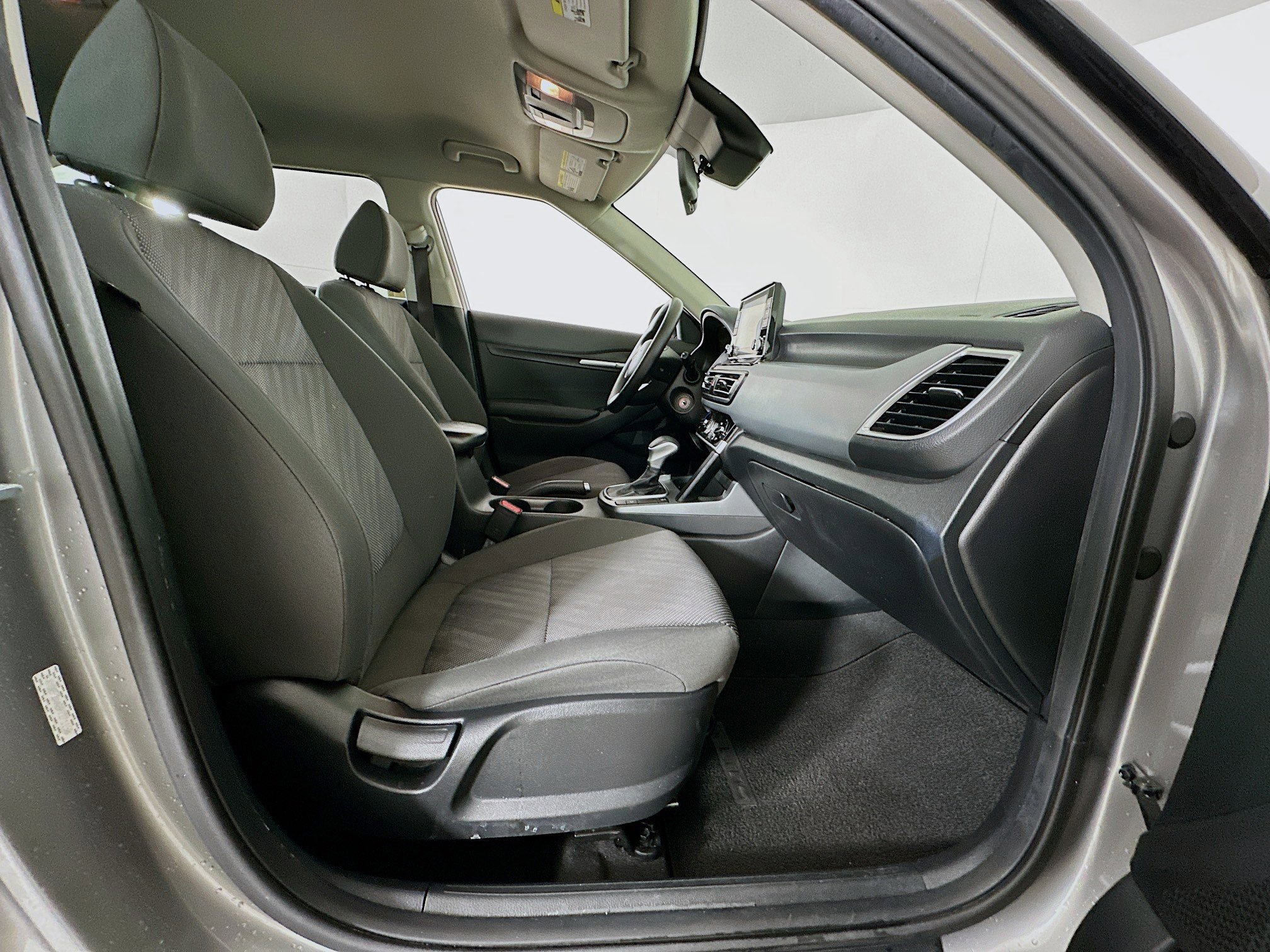 Used 2023 Kia Seltos LX image 29