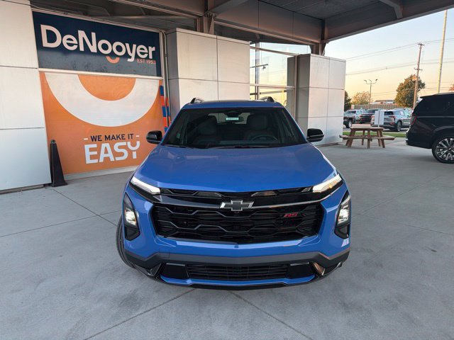 New 2027 Chevrolet Equinox RS w/ LPO, Floor Liner Package AWD/4WD image 2