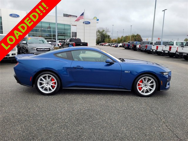 Used 2024 Ford Mustang GT Premium image 10