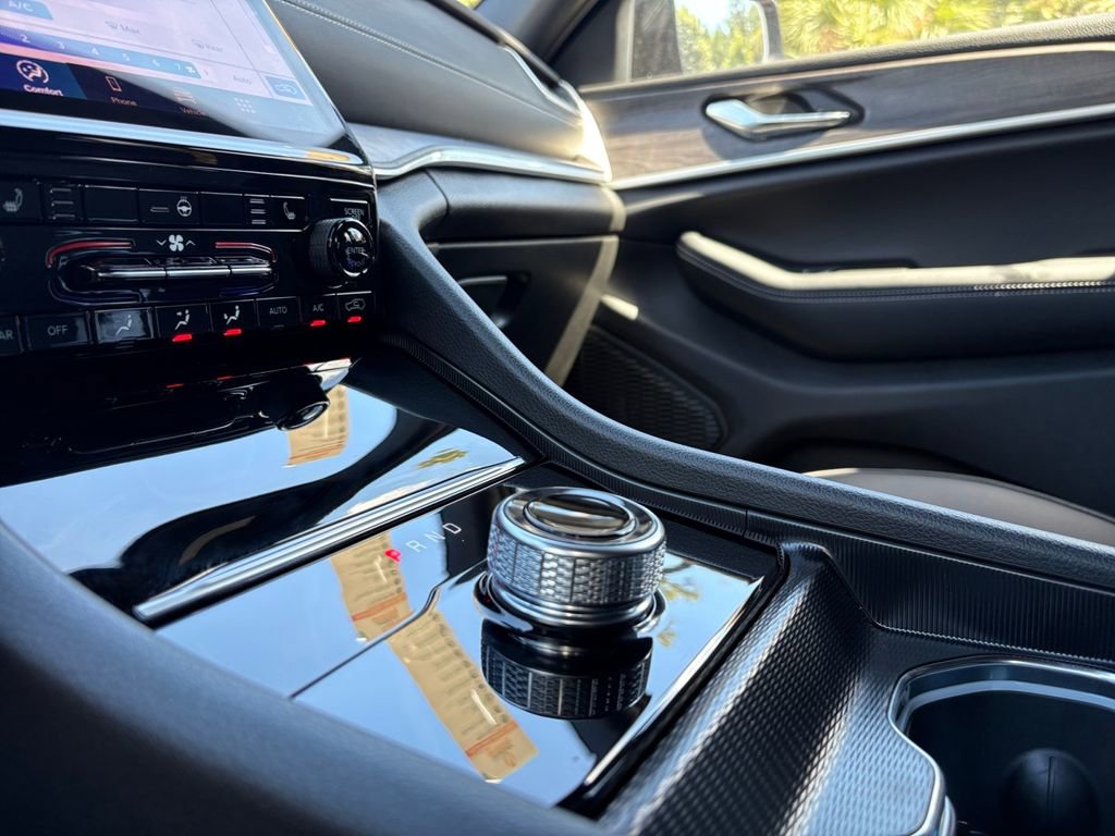 New 2025 Jeep Grand Cherokee Limited image 31