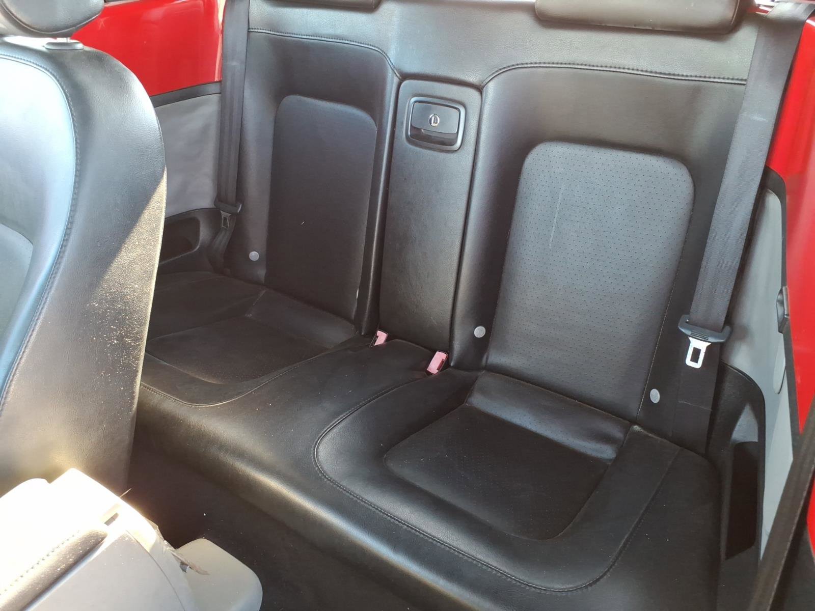 Used 2004 Volkswagen Beetle GLS image 11