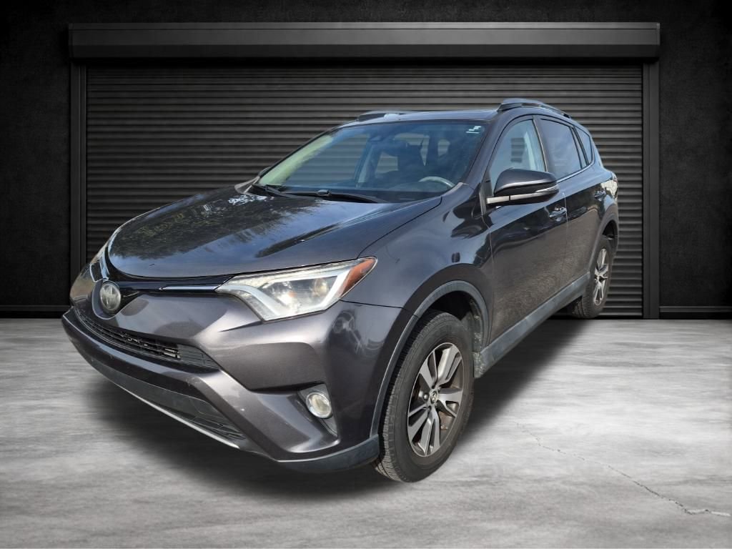 Used 2018 Toyota RAV4 XLE image 11
