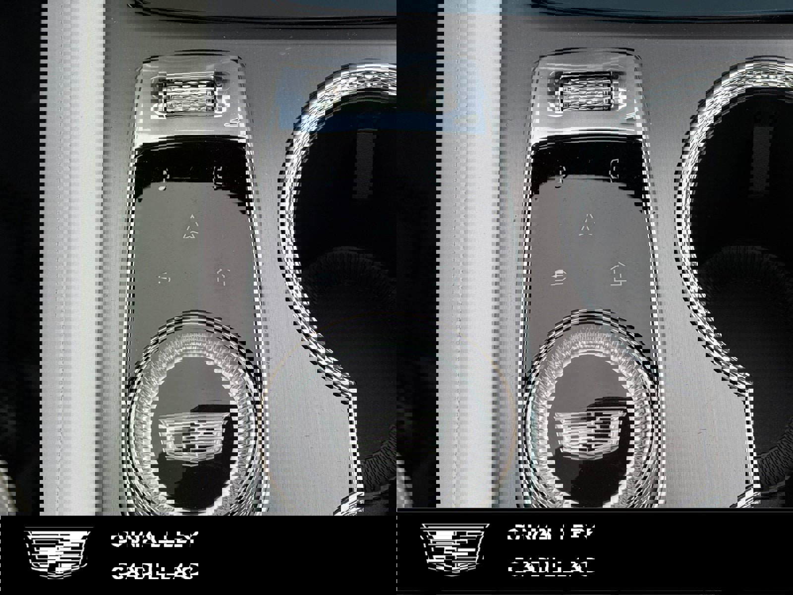 New 2026 Cadillac Vistiq Luxury image 21