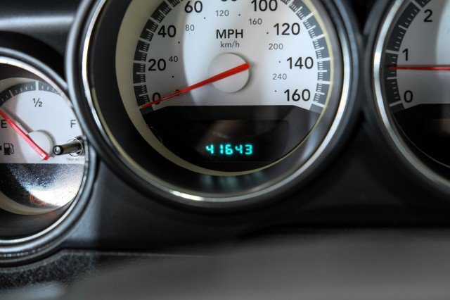 Used 2009 Dodge Challenger R/T RWD image 15