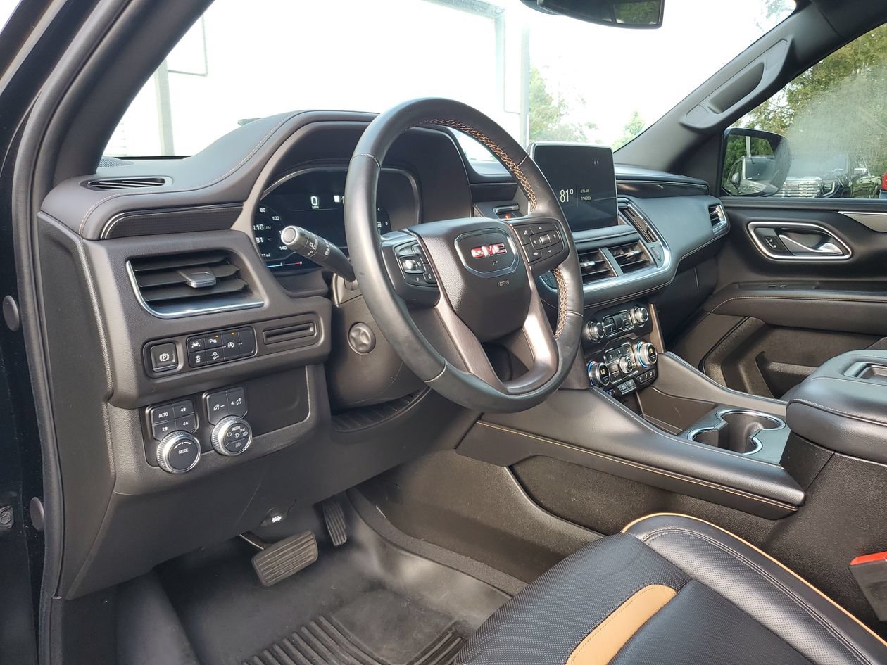 Used 2023 GMC Yukon AT4 AWD/4WD image 19