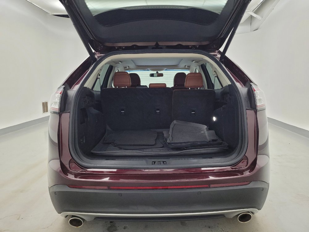 Used 2018 Ford Edge Titanium w/ Equipment Group 301A AWD/4WD image 29