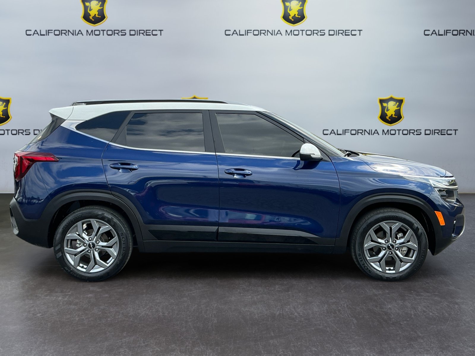 Used 2024 Kia Seltos S FWD image 4