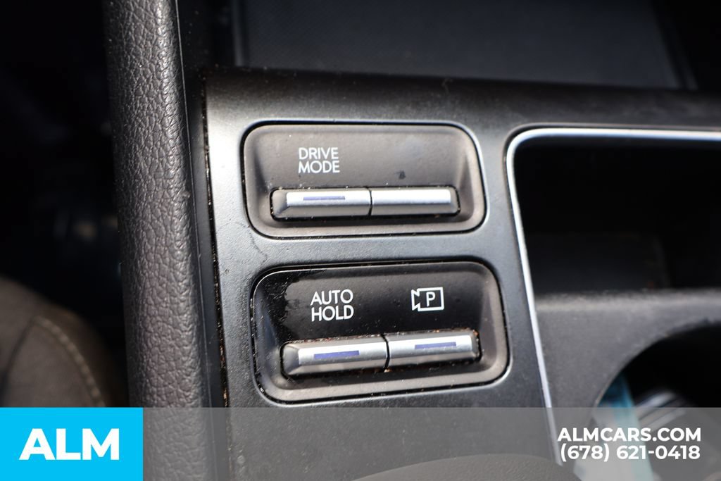 Used 2025 Hyundai Sonata SEL FWD image 35