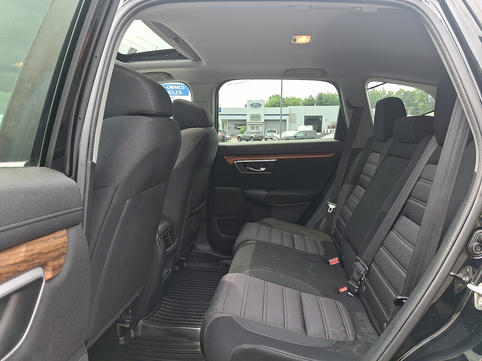 Used 2018 Honda CR-V EX image 11