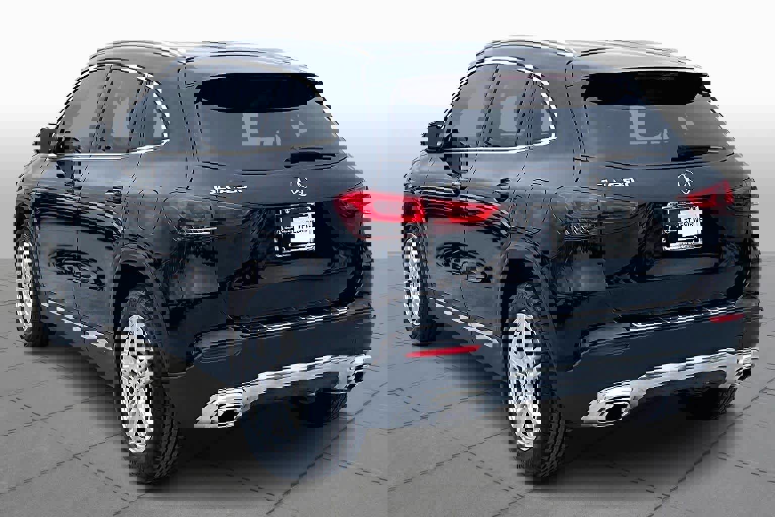 Used 2023 Mercedes-Benz GLA 250 image 11