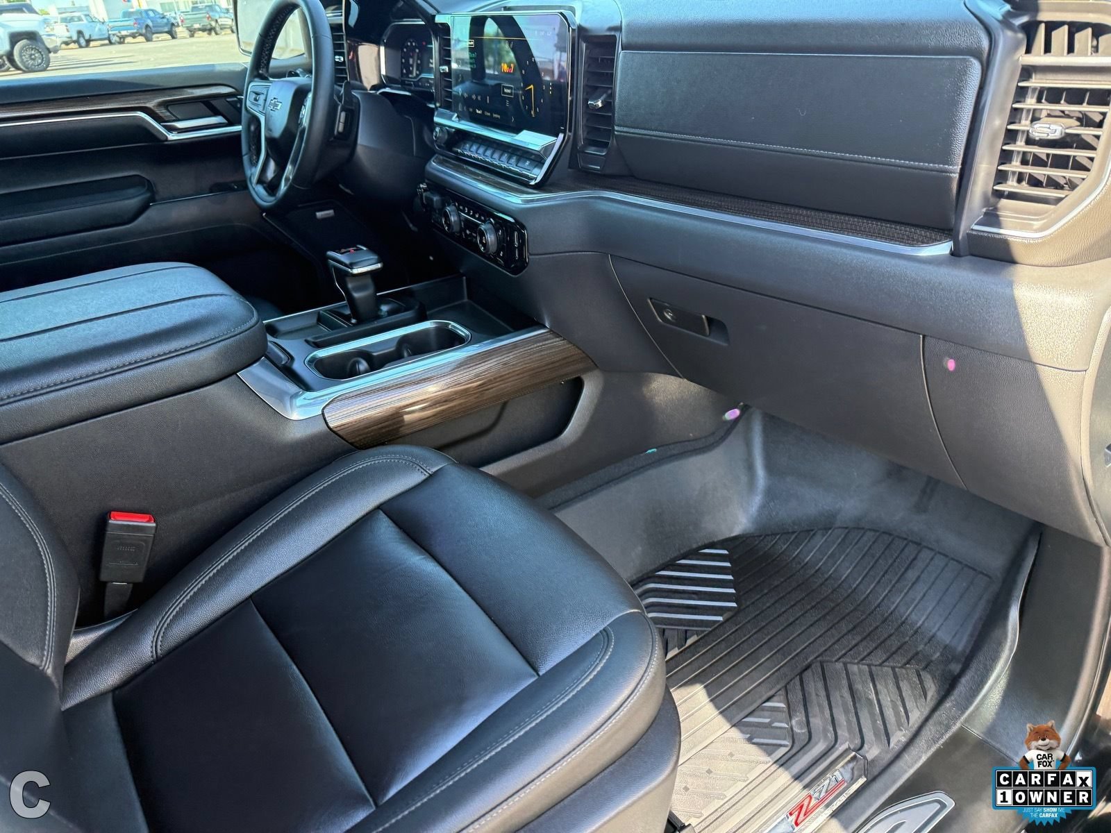 Certified 2024 Chevrolet Silverado 1500 LT Trail Boss w/ LT Trail Boss Premium Package AWD/4WD image 11