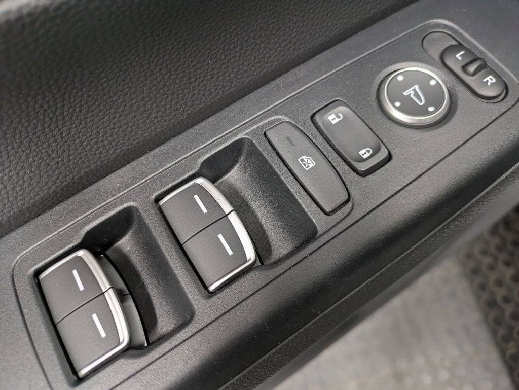 Used 2024 Honda CR-V EX-L image 9