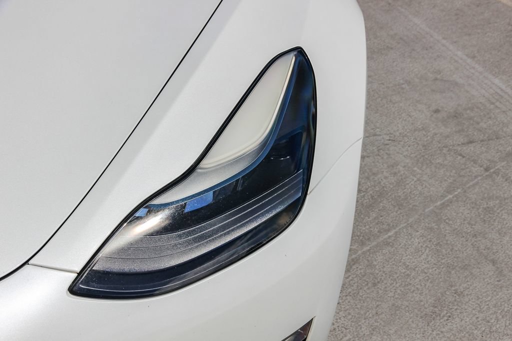 Used 2022 Tesla Model 3 Long Range AWD/4WD image 8