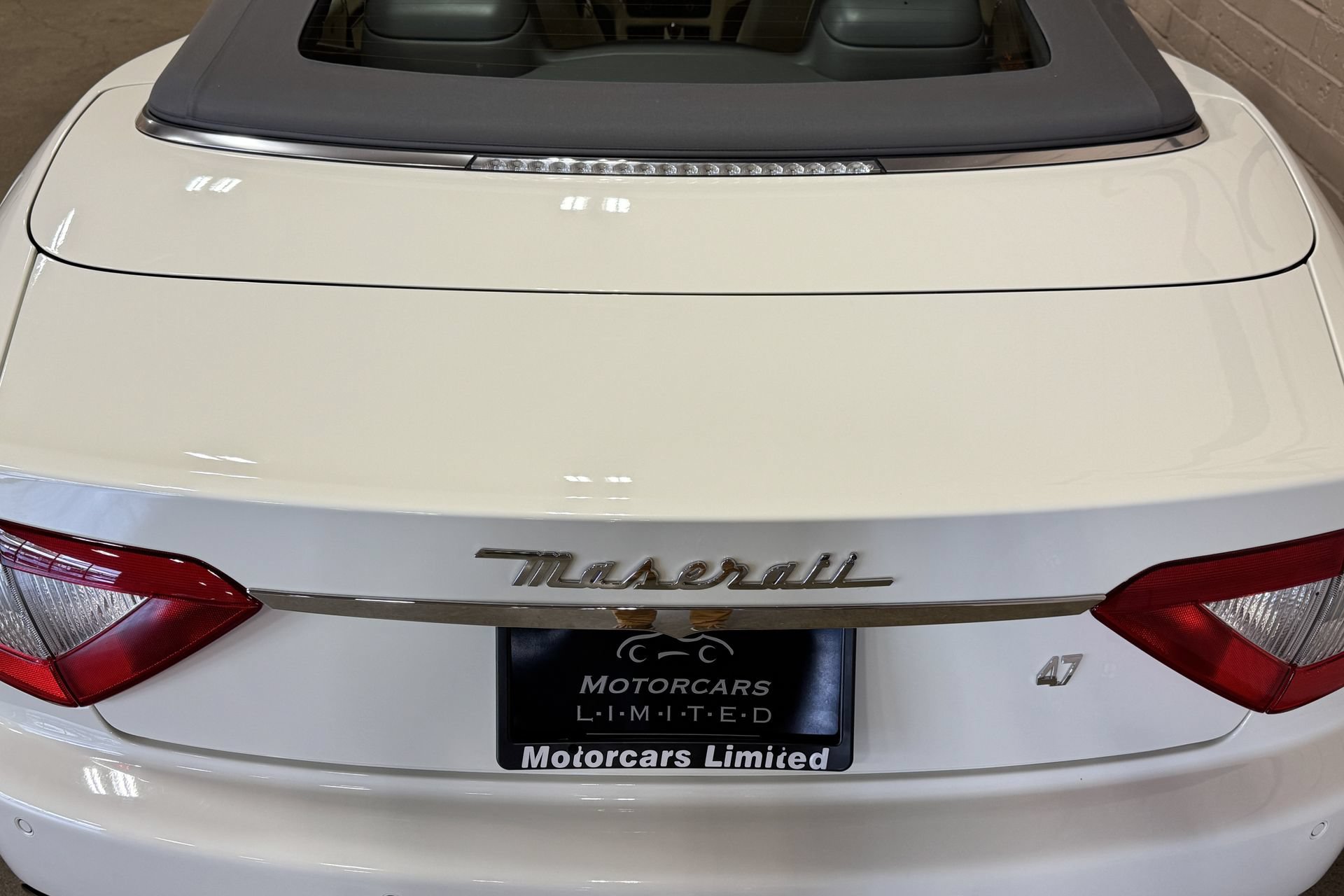 Used 2011 Maserati GranTurismo Convertible RWD image 33