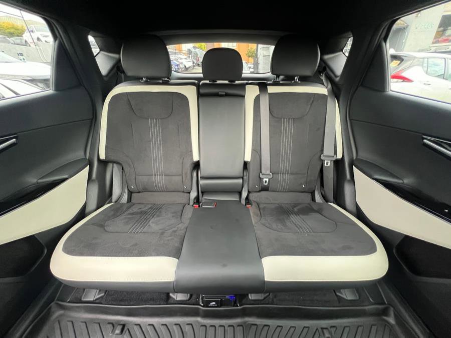 Used 2023 Kia EV6 GT-Line w/ GT-Line Suede Seat Package image 43