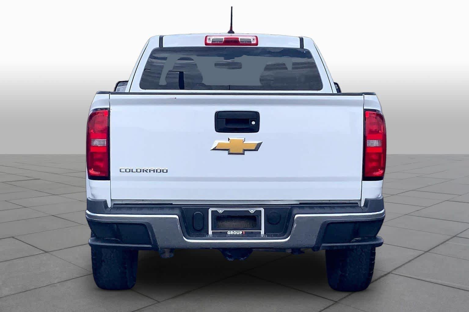 Used 2017 Chevrolet Colorado W/T RWD image 5