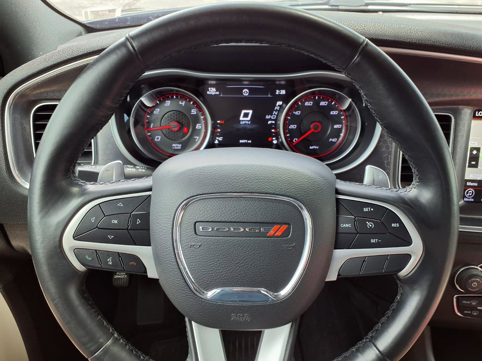 Used 2017 Dodge Charger SXT w/ AWD Plus Group image 15