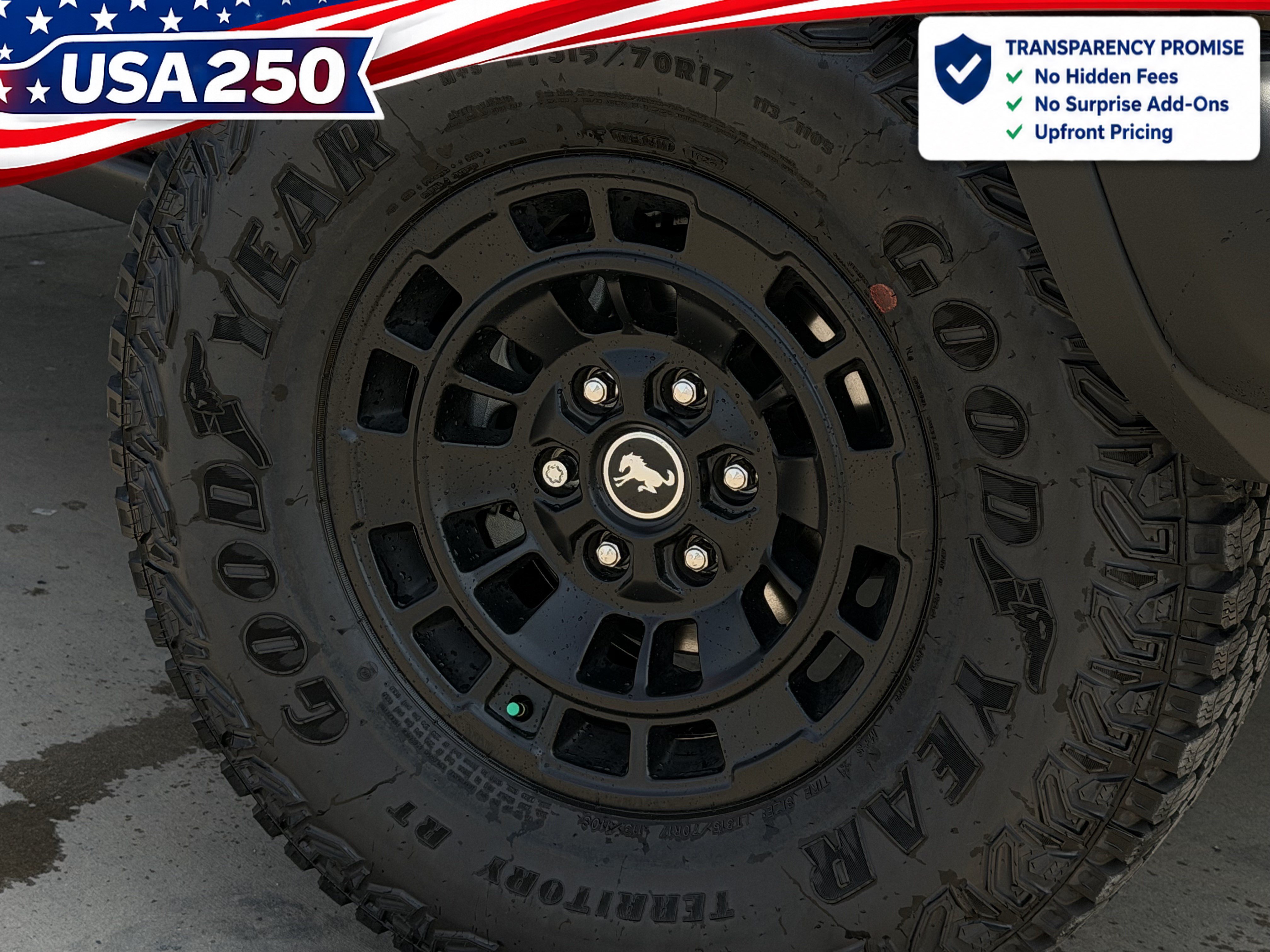New 2026 Ford Bronco Badlands AWD/4WD image 11
