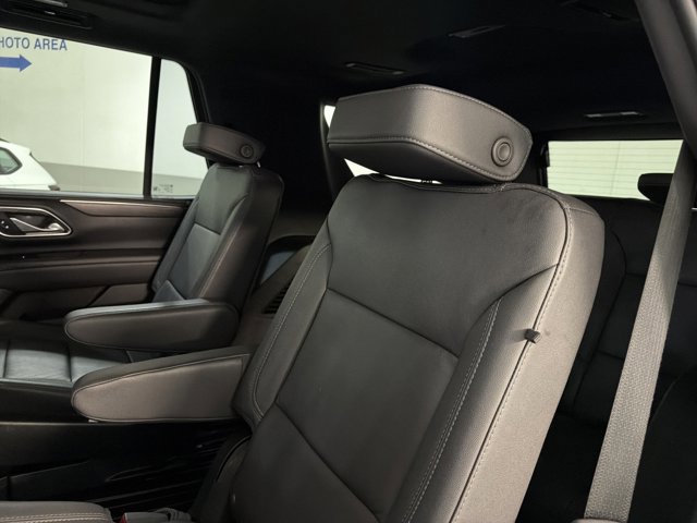 Used 2023 Chevrolet Tahoe Z71 w/ Luxury Package AWD/4WD image 21