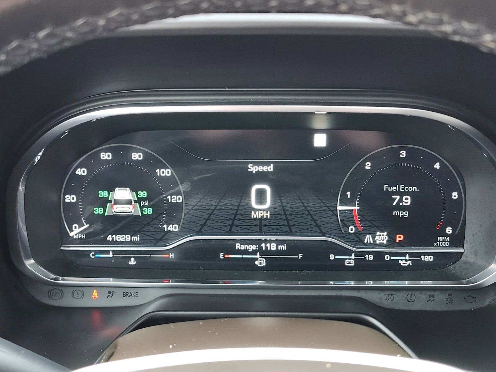 Used 2023 GMC Yukon SLT image 31