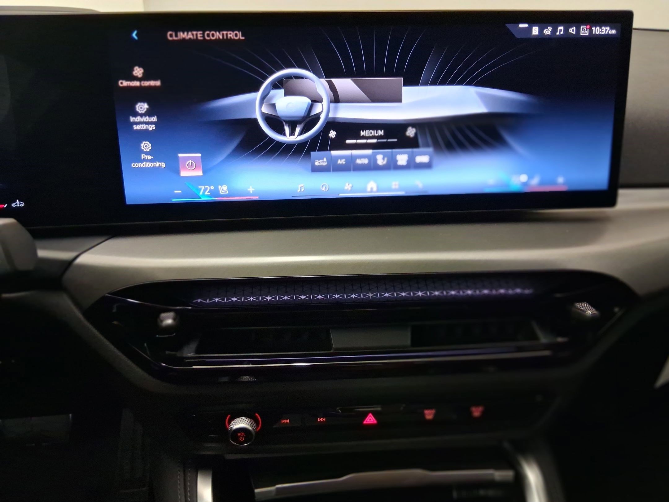 New 2026 BMW 230i Coupe w/ Premium Package RWD image 23