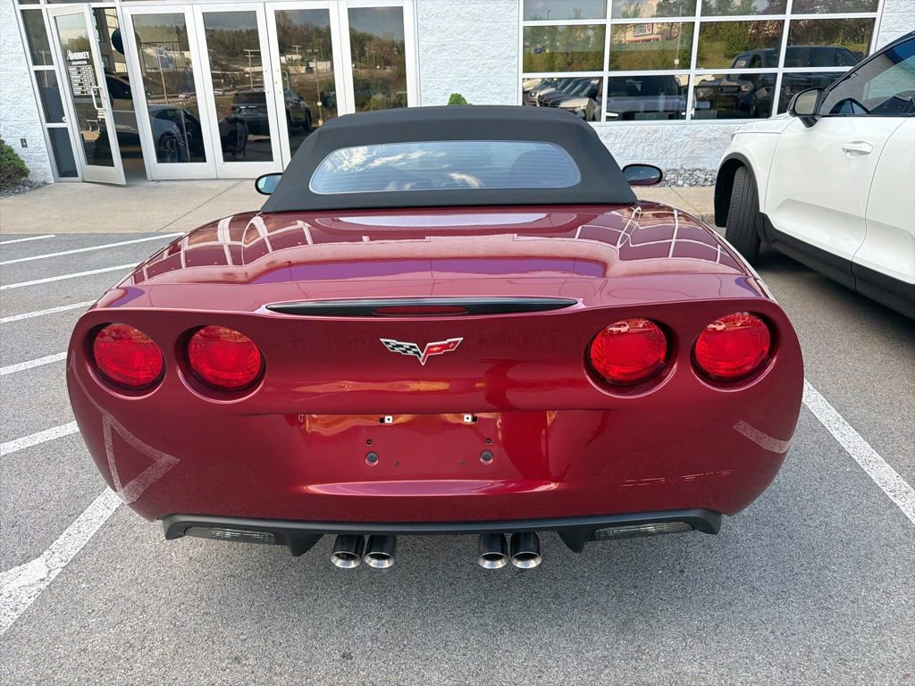 Used 2007 Chevrolet Corvette Convertible w/ Preferred Equipment Group RWD image 5